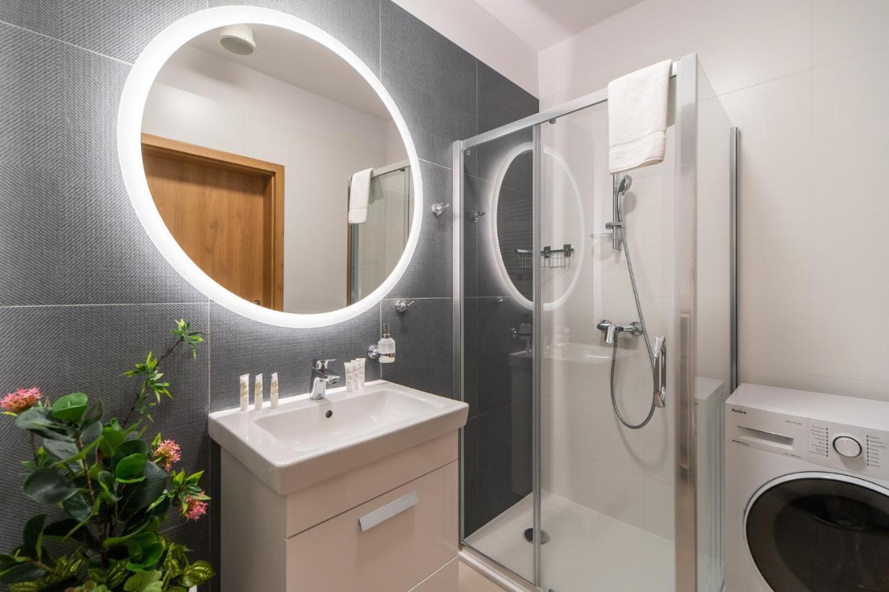 Aquamarina Prima 12 By Renters Apartment Miedzyzdroje Ngoại thất bức ảnh